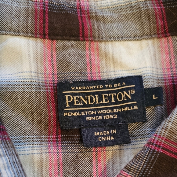 Pendleton Flannel Women's L - Picture 2 of 3